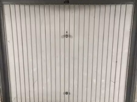 garage/box 15 m² pau