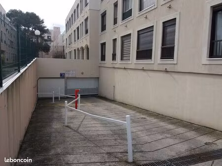 garage a louer a montpellier