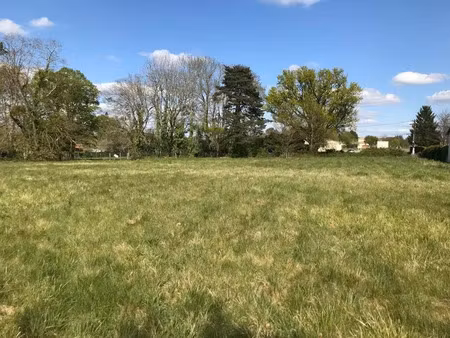 vente terrain à ecuras (16220)  25 000 €