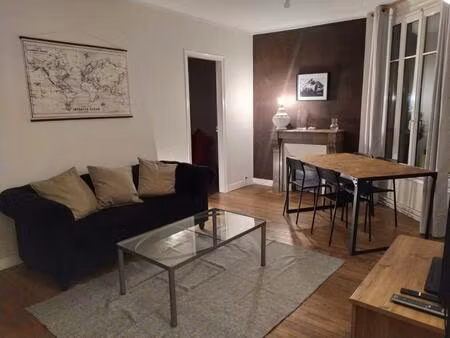 location appartement 3 pièces 53 m² à clamart (92140)