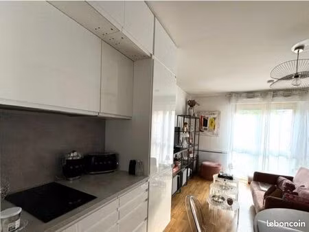 studio meublé 25 m² – bail mobilité – rueil-malmaison – proche entreprises