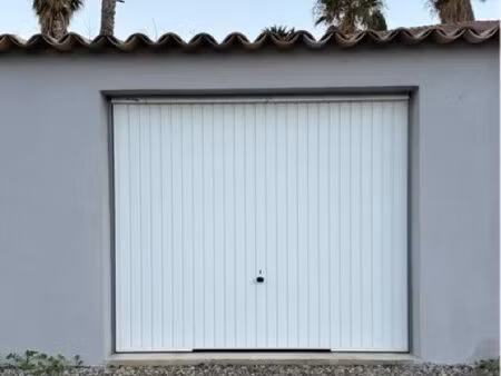 garage en extérieur à biguglia