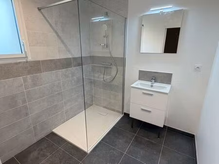 maison neuve t7 162m² cuisine photovoltaïque