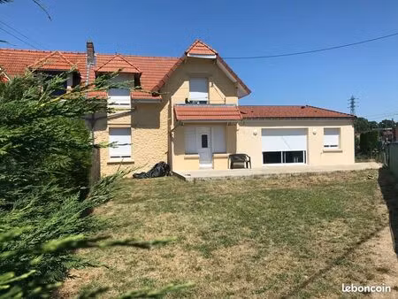 maison t4 à louer 730