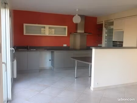 lanta - maison plein centre