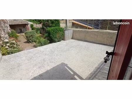 saint-péray 07130 centre: grand t3  jardin  grande terrasse  loyer 879 hors charges