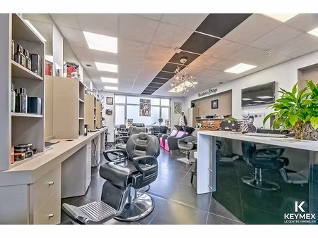 vente locaux professionnels à chantilly (60500)  155 000 €