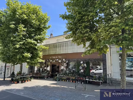 vente immeuble 10 pièces 517 m² à barbezieux-saint-hilaire (16300)  296 000 €