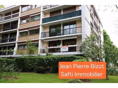 résidence grand standing  beau 4 pièces de 84 m²