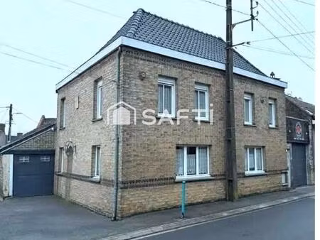 maison atypique avec gros potentiel