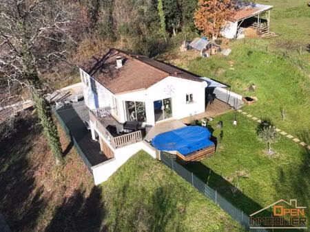 maison 157m² - 8 pièces - terrain 1 513m²