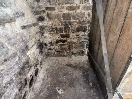 cave saine à vendre - paris 17eme