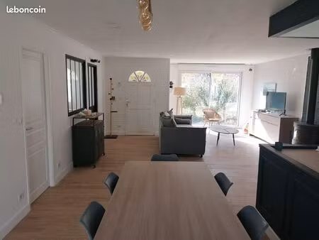 belle maison de plain-pied  5 pièces 8 min centre ville fontainebleau