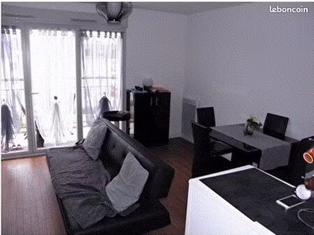 vente 2 p 42 m2 avec parking