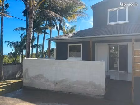 location petite-ile ravine du pont