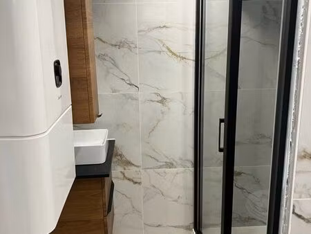 studio refait à neuf centre ville