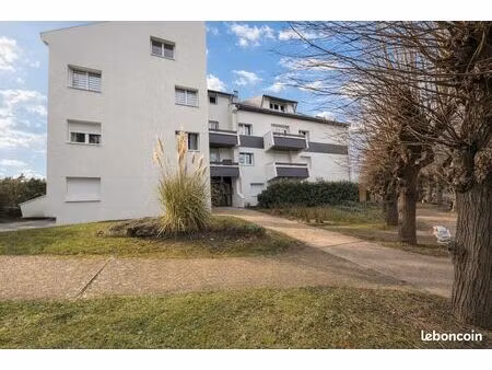 appartement 3 pièces 71 m²