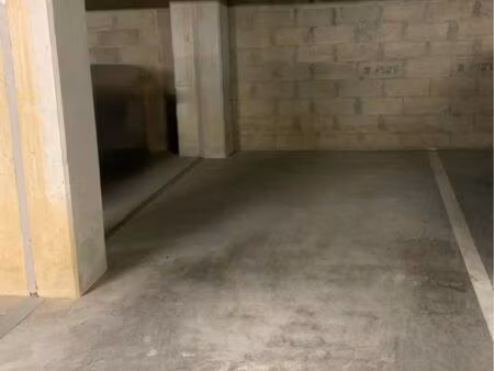 location place de parking