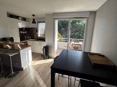 loue t2 meublé 45m2