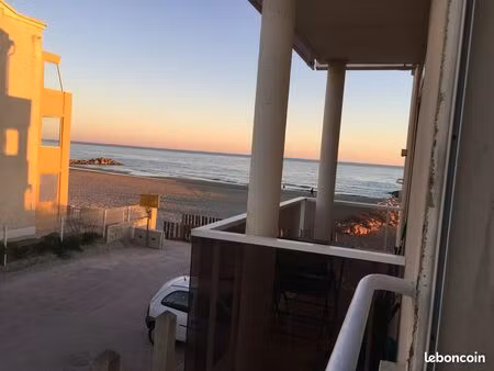 f3 2 chambres parking internet