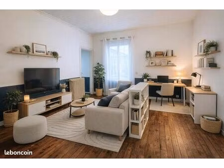 loue appartement dans maison avec jardin