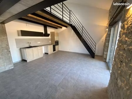 logement 2/3 ch dans maison entièrement rénové