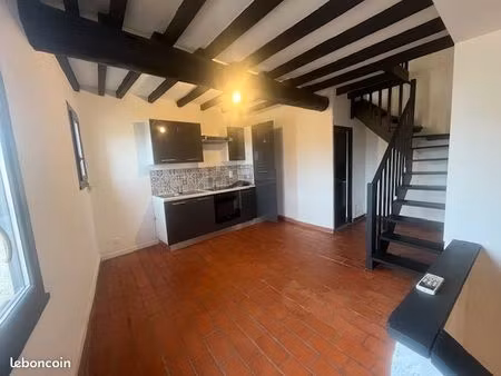 loue appartement climatisé t.2 54 m²