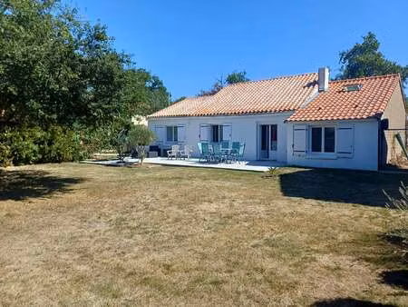 vente maison à basse-goulaine (44115) : à vendre / 92m² basse-goulaine