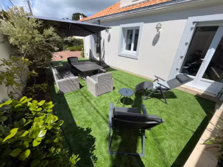 location maison meublé à pornic (44210) : à louer meublé / 95m² pornic