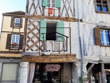 immeuble 186 m² eymet