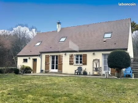 maison 6 pièces 155 m²