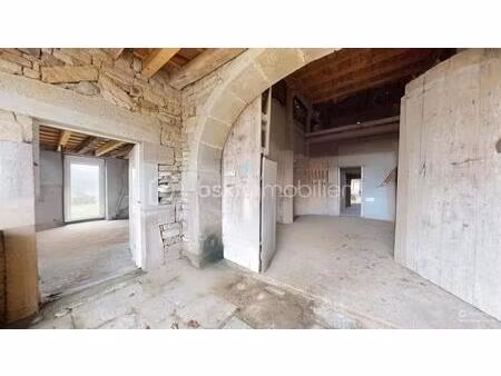 ensemble immobilier a réhabiliter et restaurer 230 m2– fort potentiel