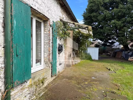 exclusivité era! fermette pleine de charme avec beau potentiel