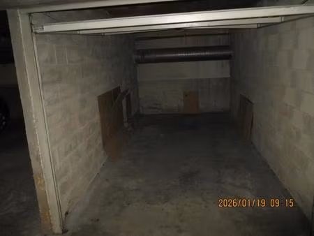 lodicentreboxgaragelesmoulinsduprado