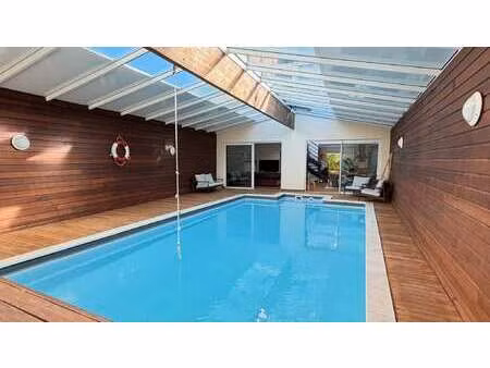 vente maison à cherbourg-en-cotentin (50100) : à vendre / 185m² cherbourg-en-cotentin