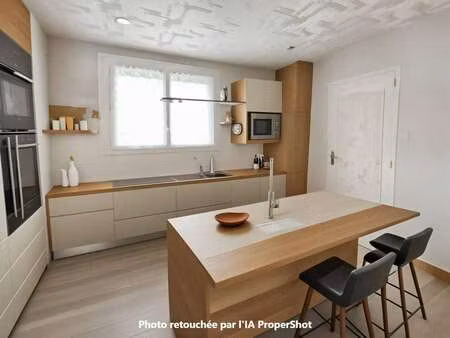 vente maison à saintes (17100) : à vendre / 90m² saintes