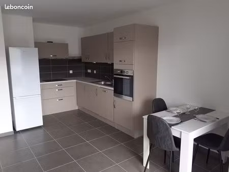 à louer – t2 meublé récent avec parking et cave – bons-en-chablais (gare à pied)