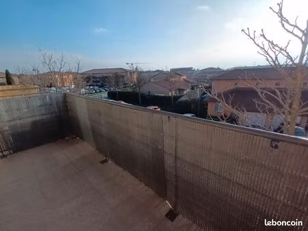 t2 avec terrasse 49m2 plein sud