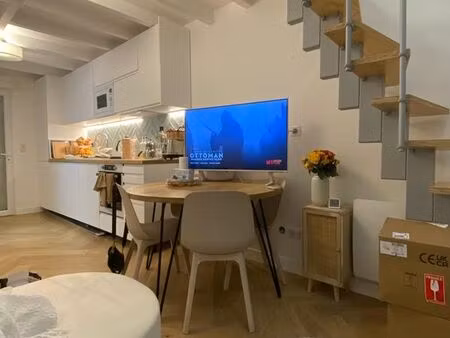 location f2 - hyper centre vaires sur marne