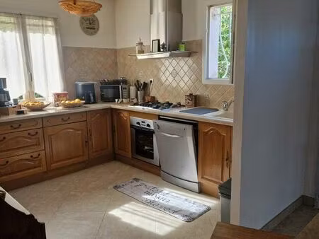 maison t3 à louer ceyreste