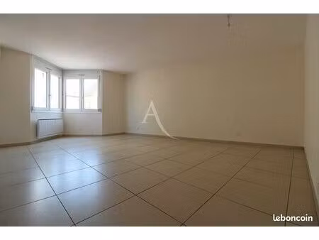 appartement 2 pièces 69 m²