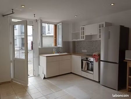 maison de ville meublée