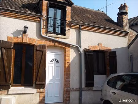 location maison de ville