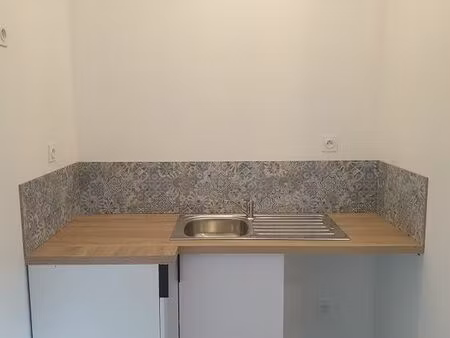 f2 rdc 10 mns de rouen