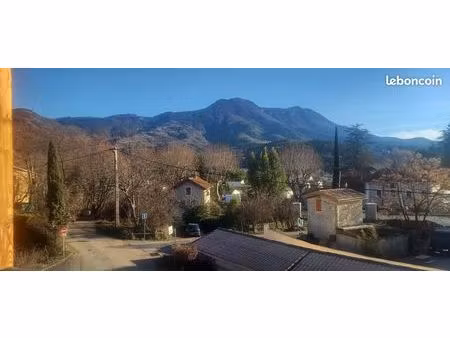 appartement 3 pièces  62 m²