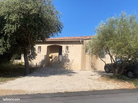 maison individuelle pour locaux professionnels ou pour combiner le pro et l'habitation