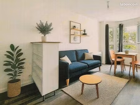 location meublé folie couvrechef