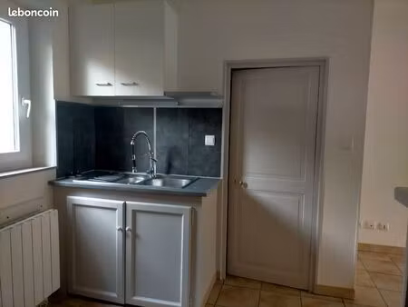 location saint-claude-de-diray 41350