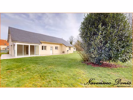 maison de 2012 de plain-pied avec géothermie - 3 chambres - 169 000€