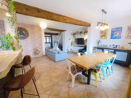 maison de caractère 200 m² avec piscine